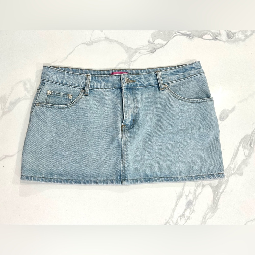 Edikted Chiara Micro Denim Jean Mini Skirt - Large - LIKE NEW only worn once!
